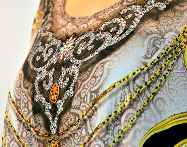 AURUM 79 Gradient Ornate Devarshy Embellished Short Georgette Kaftan - 1105D